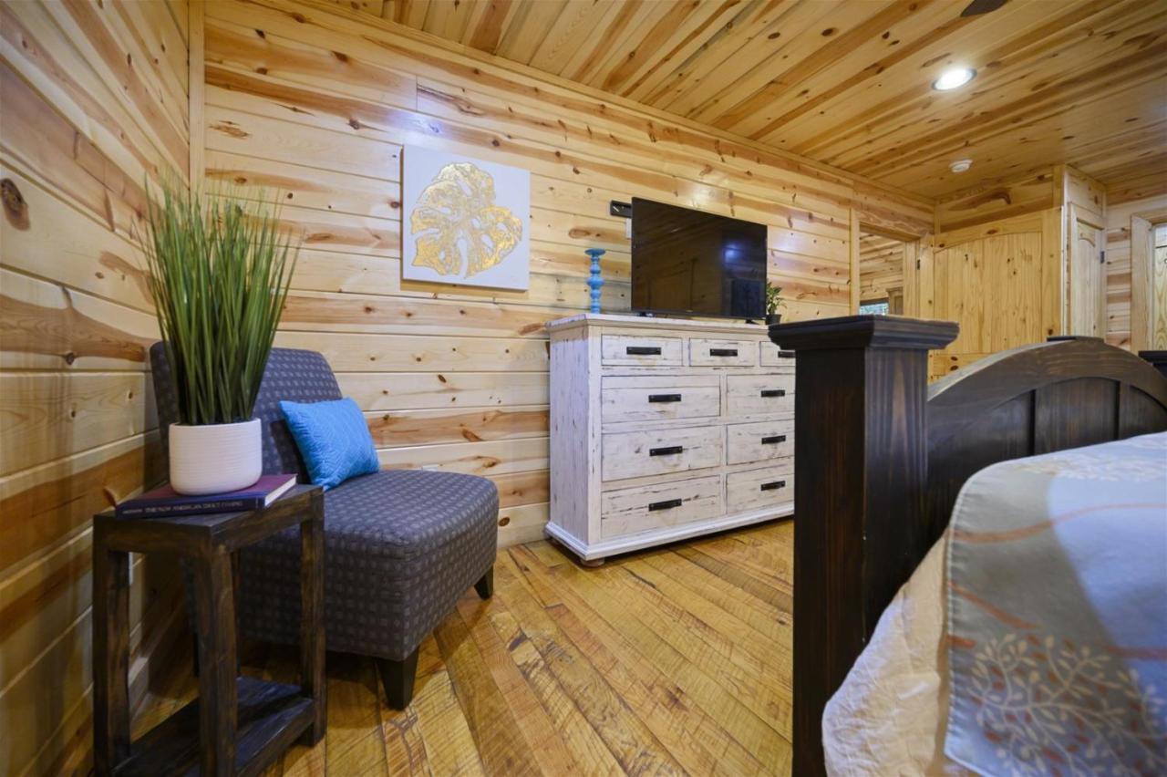 Shear Pleasure Villa โบรคเคนโบว์ ภายนอก รูปภาพ